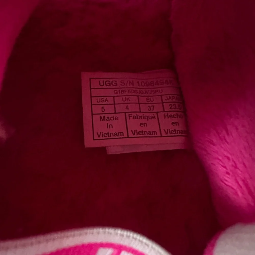 UGG Youth Vibrant Pink Fuzzy Slippers